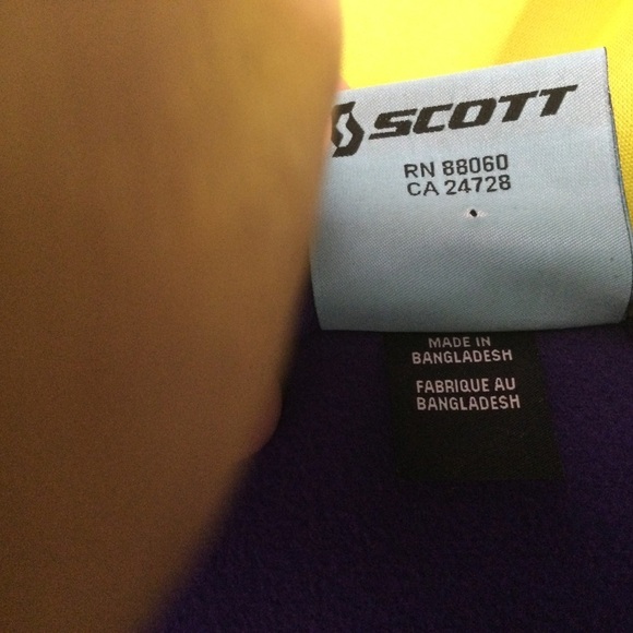 Scott athletic hoodie. - Picture 11 of 13